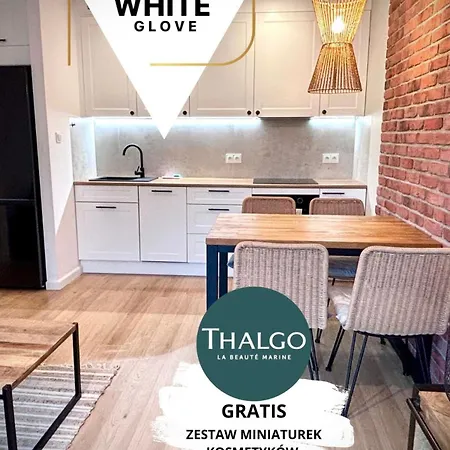 Apartament White Glove Deluxe Kopernik Olsztyn  Zewnętrze zdjęcie